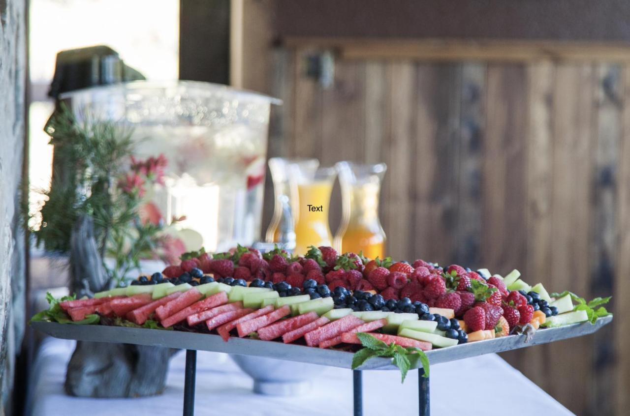 Summit Mountain Lodge And Steakhouse East Glacier Park Village المظهر الخارجي الصورة