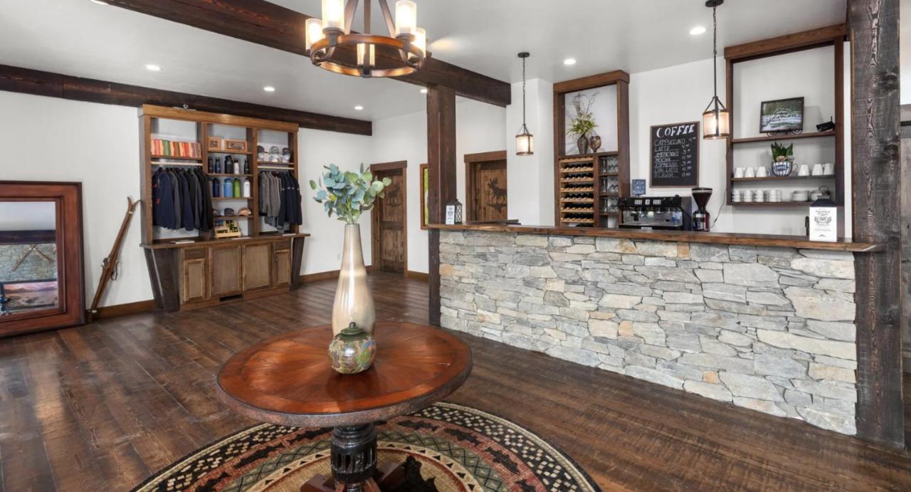 Summit Mountain Lodge And Steakhouse East Glacier Park Village المظهر الخارجي الصورة