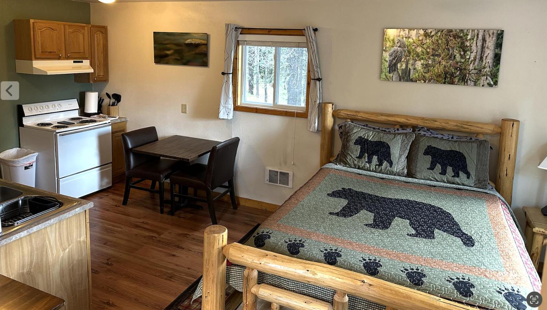 Summit Mountain Lodge And Steakhouse East Glacier Park Village المظهر الخارجي الصورة