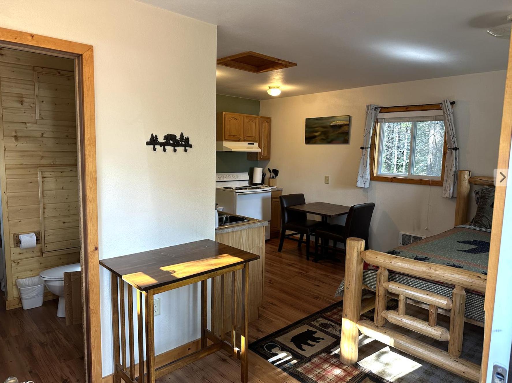 Summit Mountain Lodge And Steakhouse East Glacier Park Village المظهر الخارجي الصورة